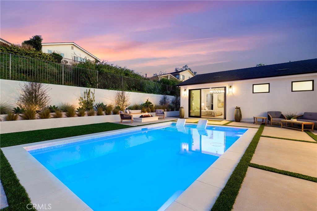 Eastbluff - Lusk (EBLK) - Residential