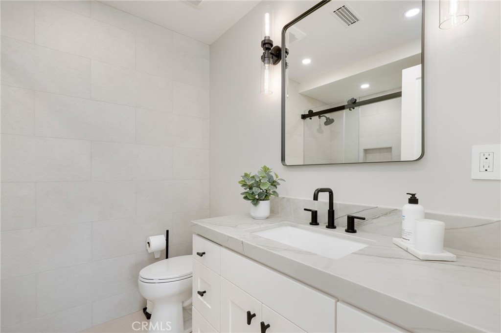 Eastbluff - Lusk (EBLK) - Residential