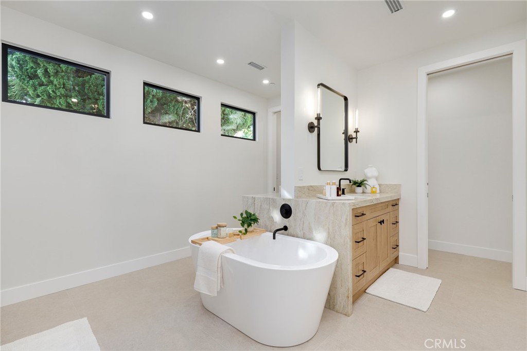 Eastbluff - Lusk (EBLK) - Residential