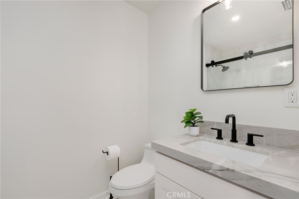 Eastbluff - Lusk (EBLK) - Residential