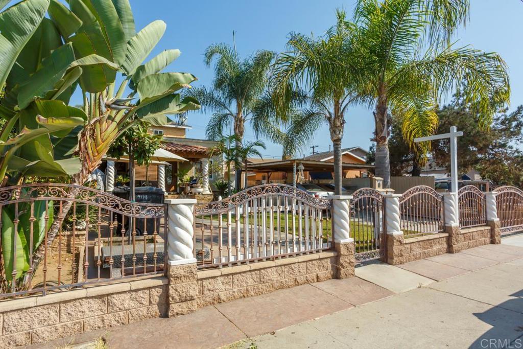 4138 40 Delta Street