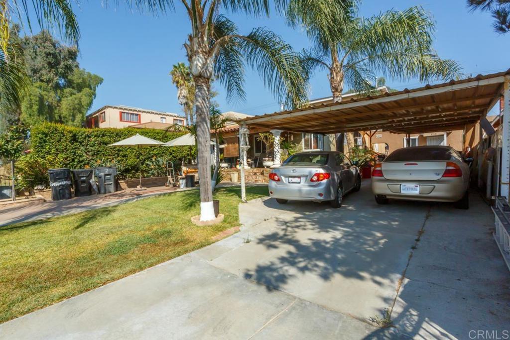 4138 40 Delta Street