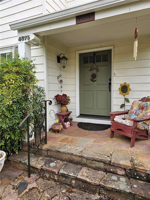 A home in Mariposa