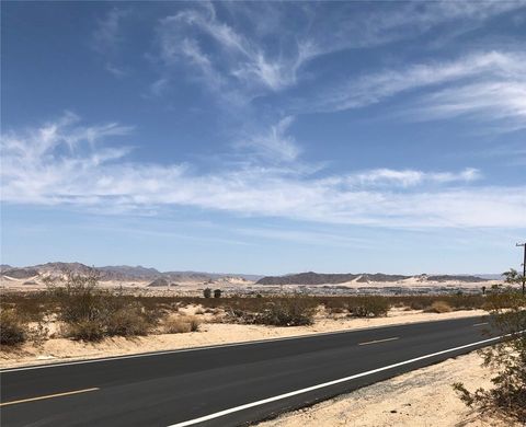 Photo of 62832112 AMBOY RD AT PARKER RD, 29 Palms, CA 92277 (MLS # JT24137930) Photo of 62832112 AMBOY RD AT PARKER RD, 29 Palms, CA 92277 (MLS # JT24137930)