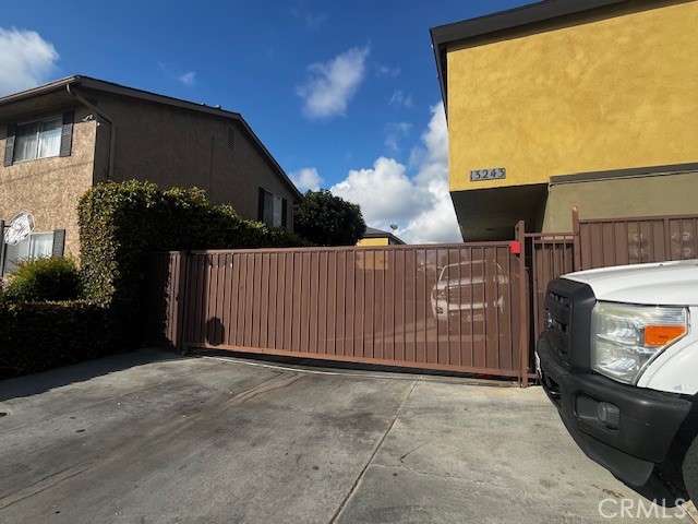 13239 13239 Mulberry Drive
