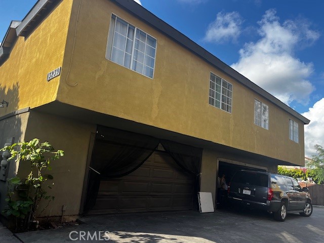 13239 13239 Mulberry Drive