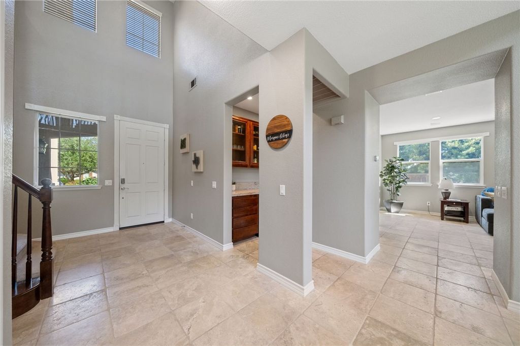 listing image 130729394940101062764