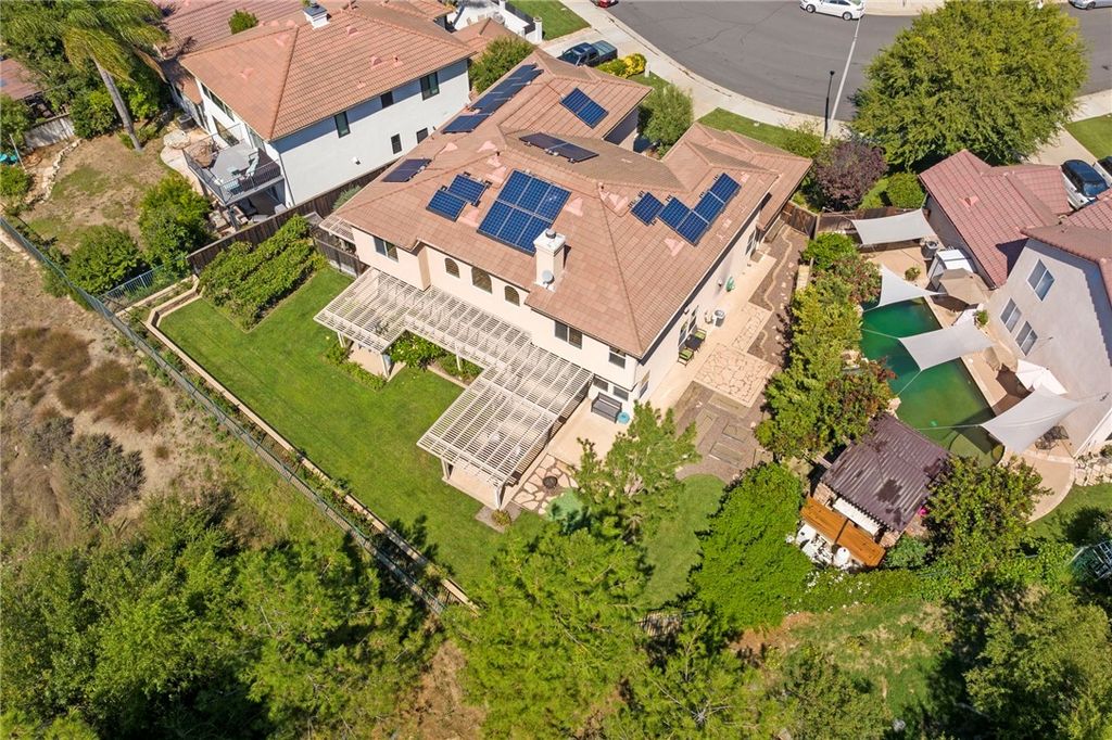 listing image 130723790203897495919