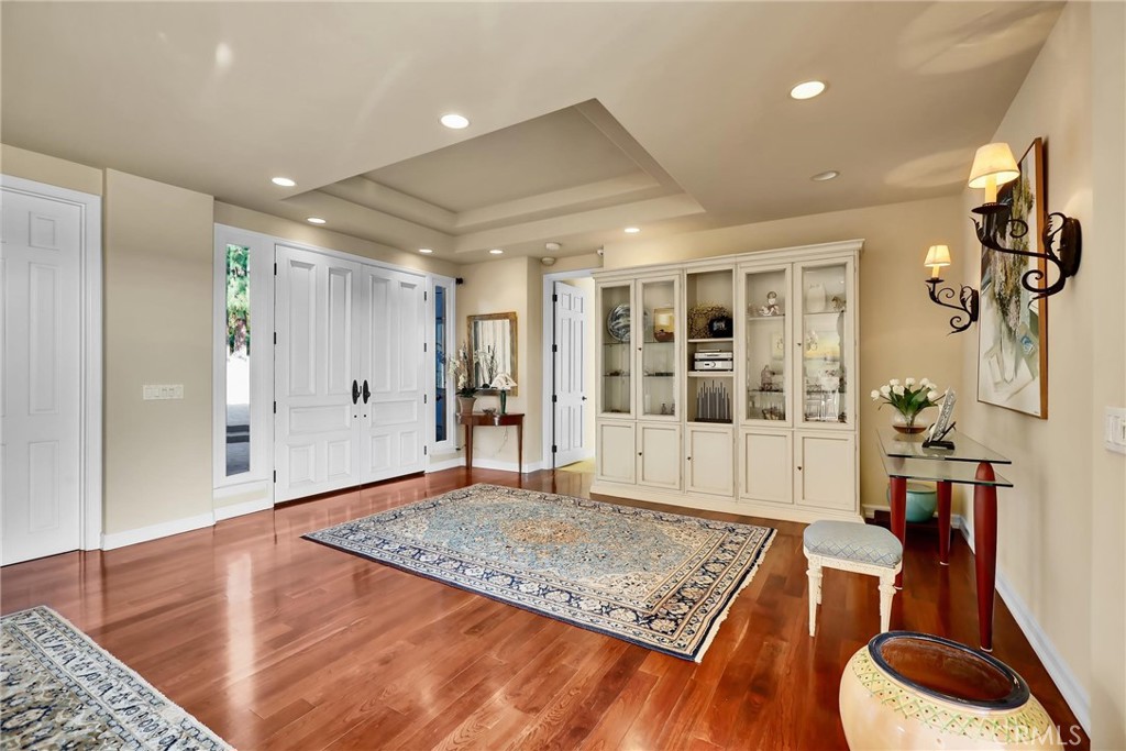 15 Inverness Lane