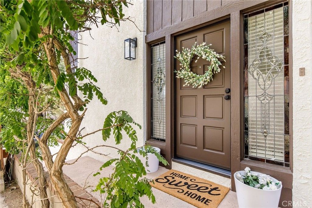listing image 130728952189963064075