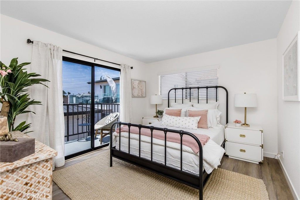 listing image 130720579826129477668