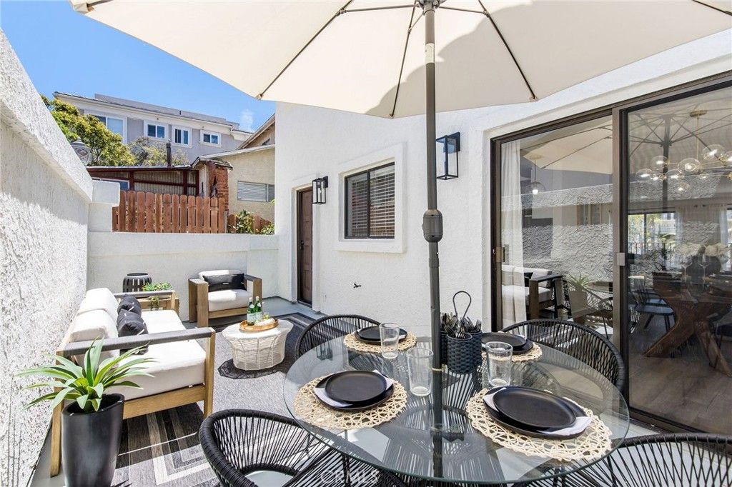 listing image 130722600244788519268