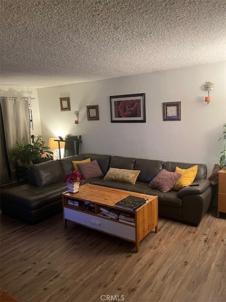 18307 BURBANK Boulevard 41