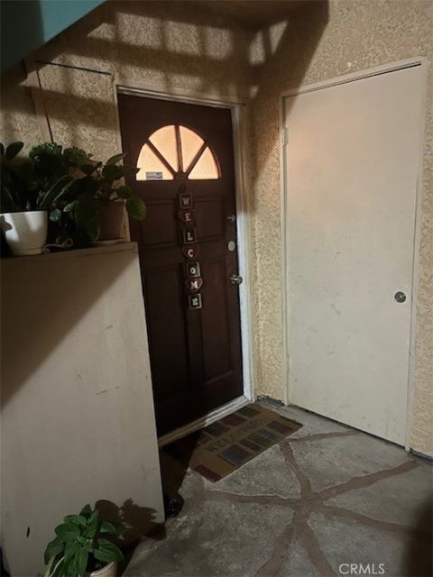 18307 BURBANK Boulevard 41 Tarzana CA 91356
