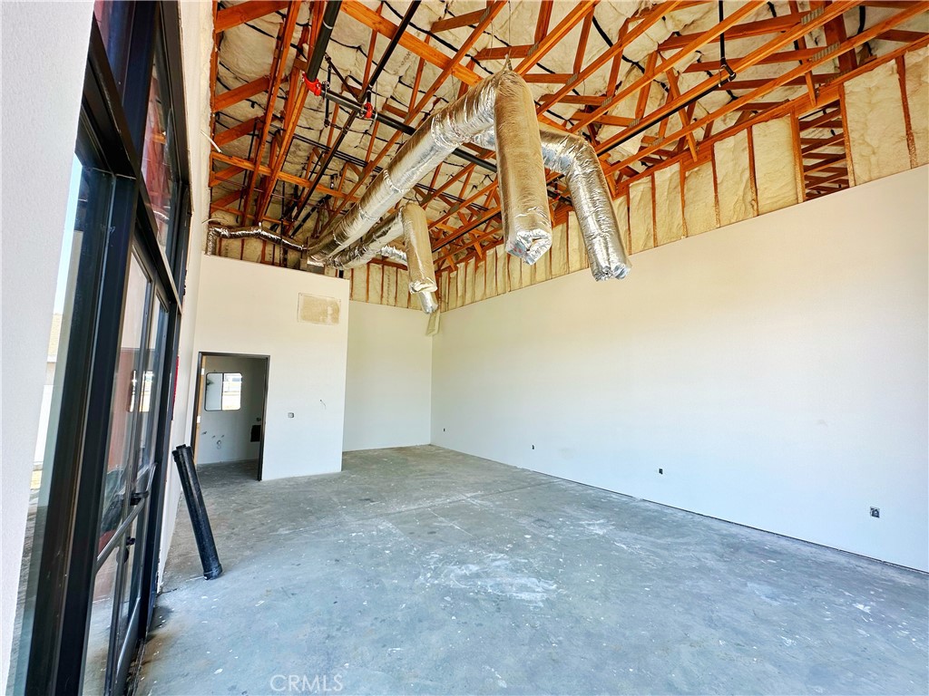 378 W 4th Street