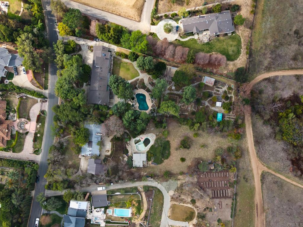 9831 Brentwood Dr