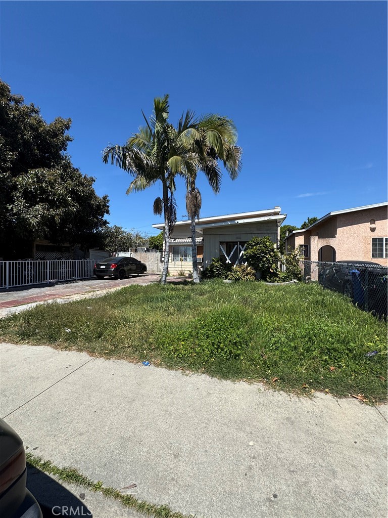 2443 Olive Street