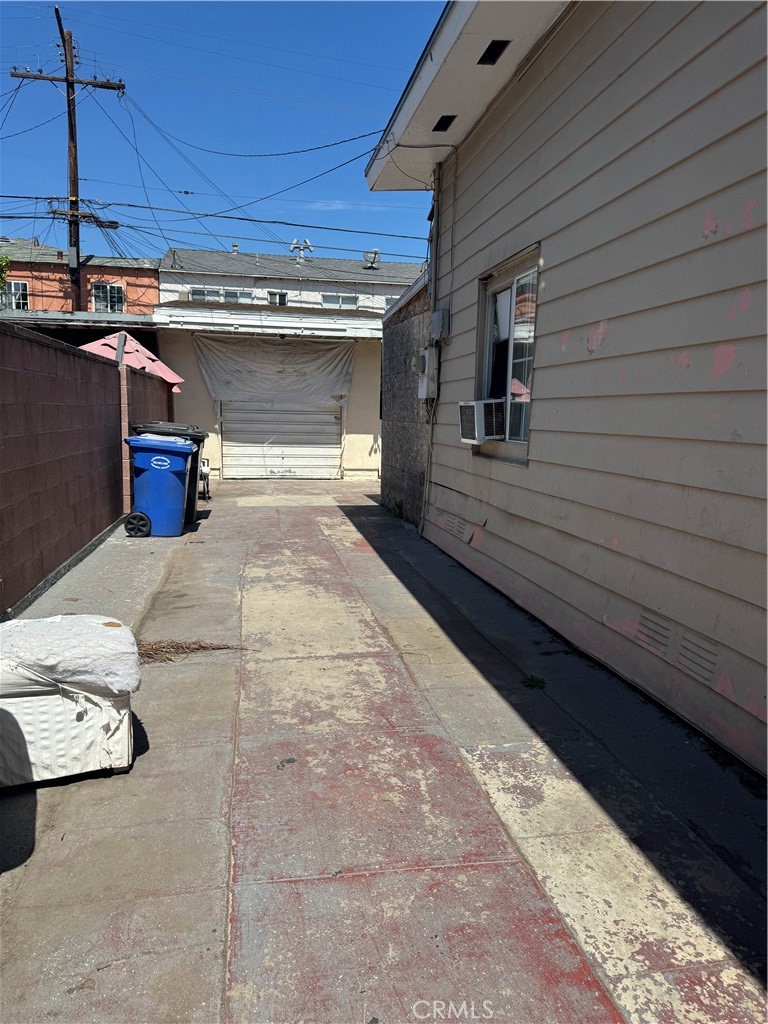 2443 Olive Street