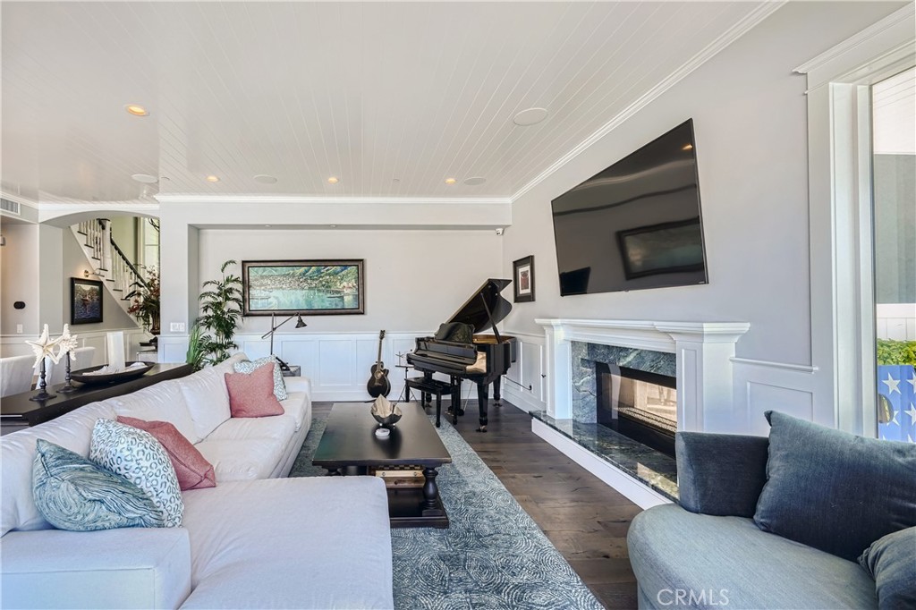 Mainland (HHML) - Residential