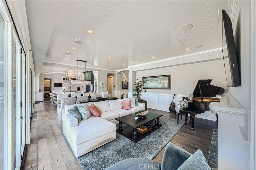 Mainland (HHML) - Residential