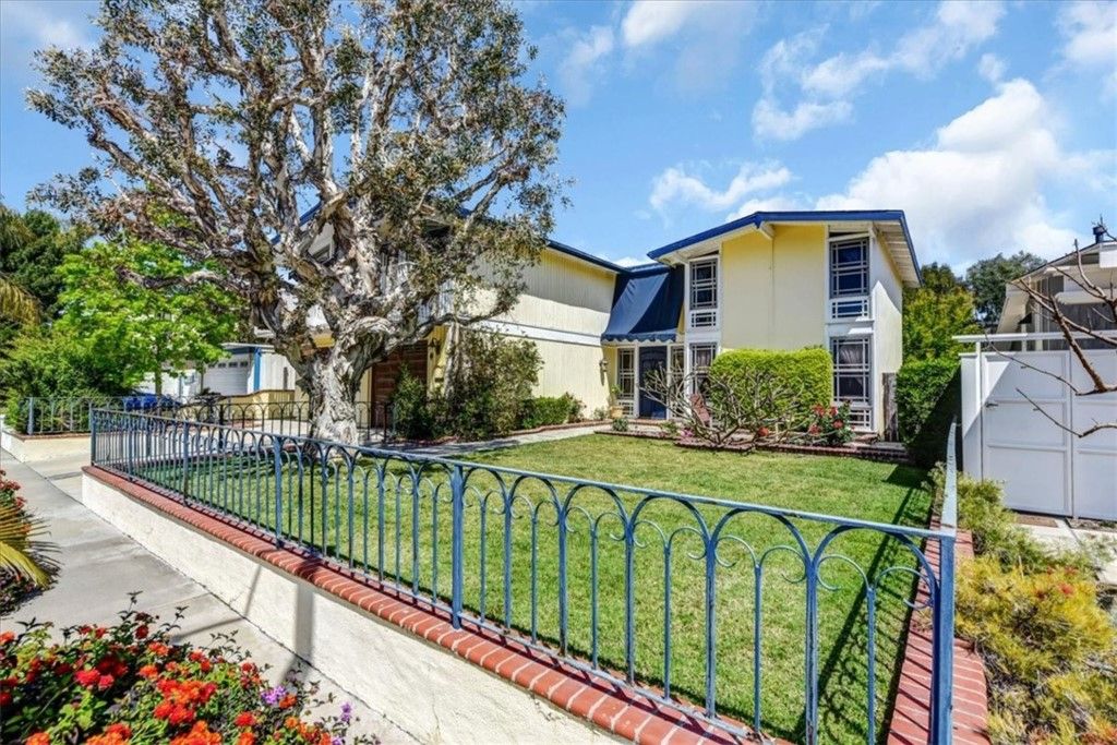 listing image 130729813249108602405