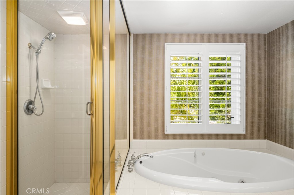 Vistas (NRVS) - Residential Lease