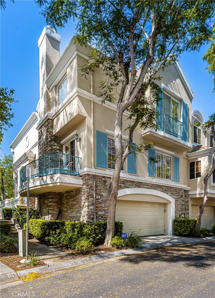 Vistas (NRVS) - Residential Lease