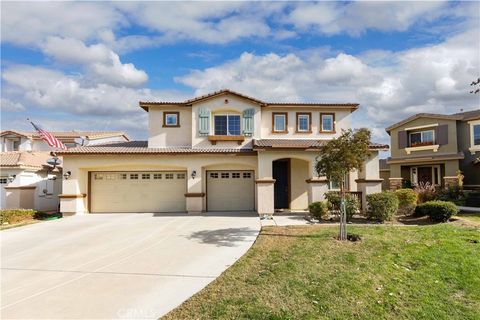 A home in Lake Elsinore