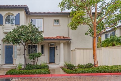 807 Yorkshire Irvine CA 92620