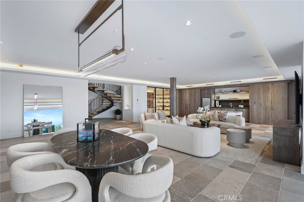 Newport Heights (NEWH) - Residential