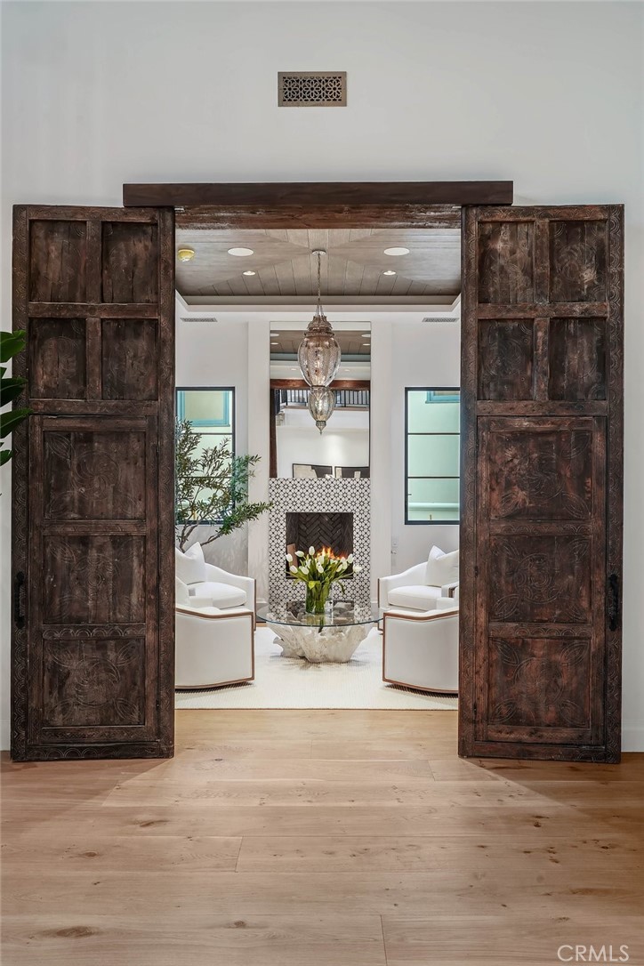 Newport Heights (NEWH) - Residential