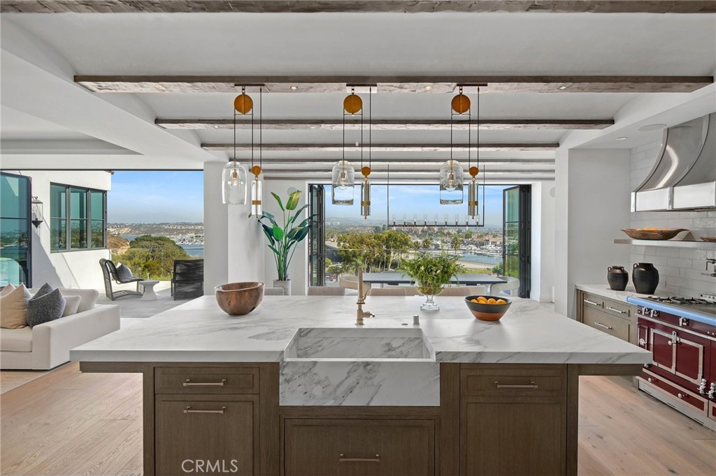 Newport Heights (NEWH) - Residential