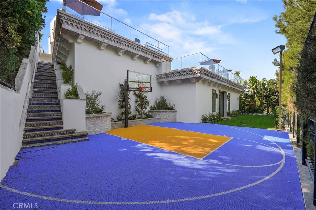 Newport Heights (NEWH) - Residential