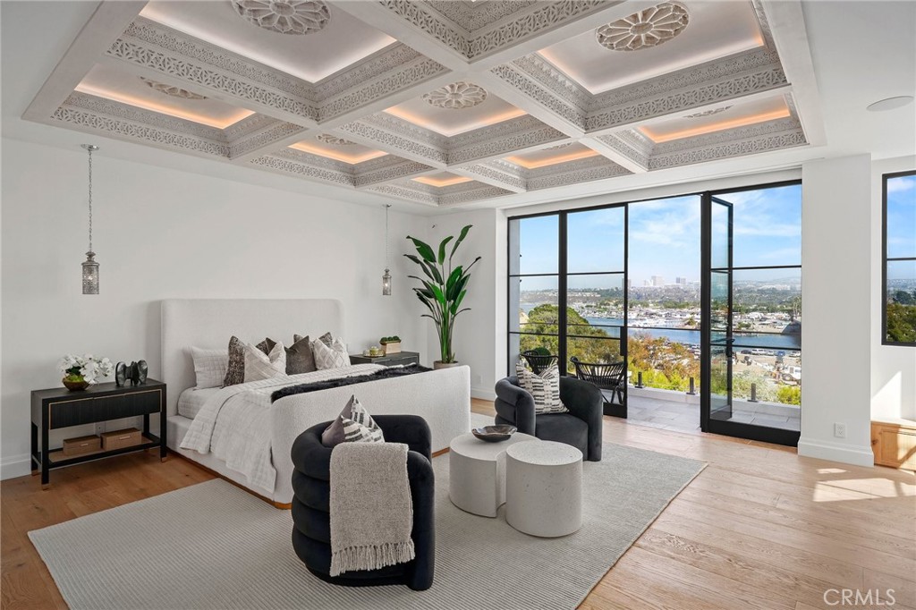 Newport Heights (NEWH) - Residential