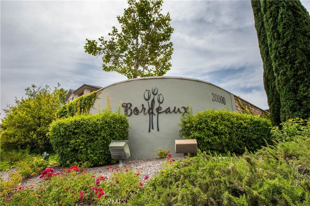 listing image 130725777287242332812