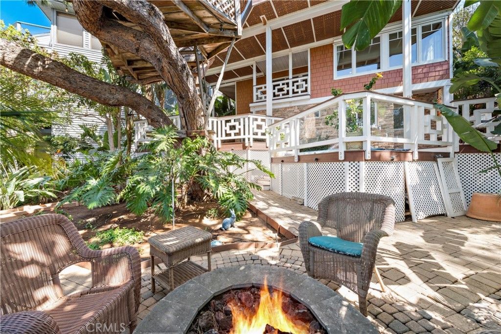 listing image 130724335382662518761