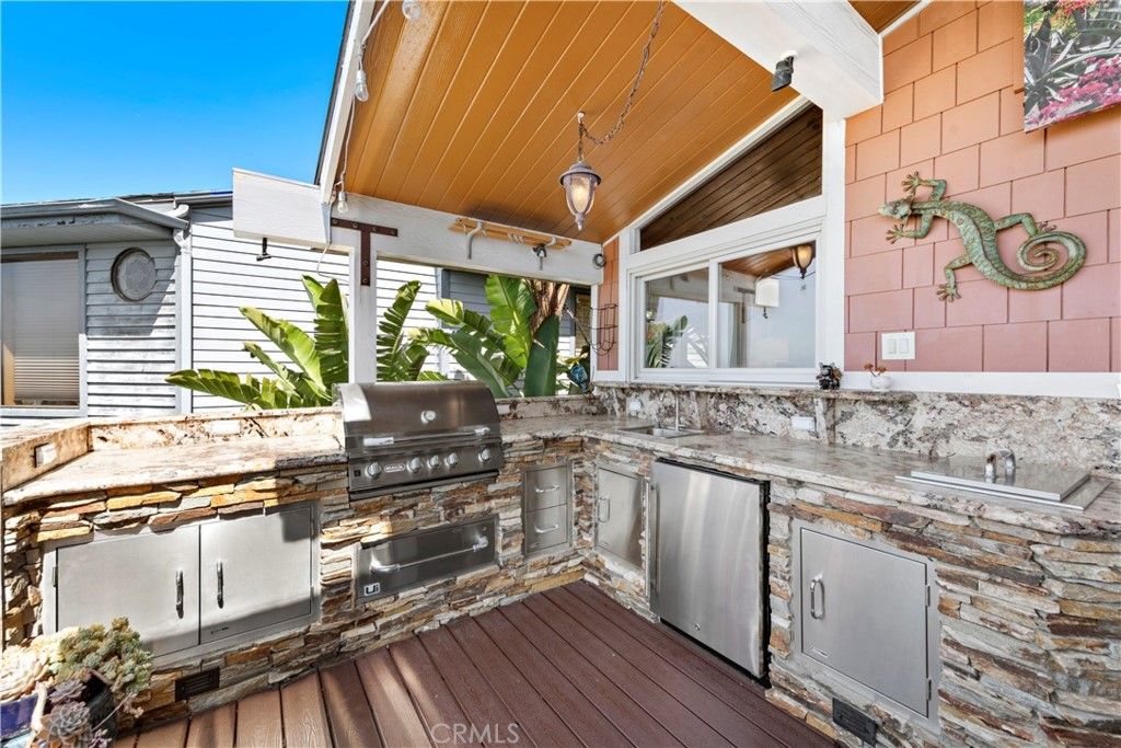 listing image 130728009271569148873