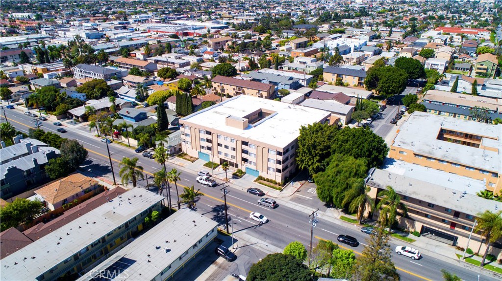 Circle (CA) - Residential Income