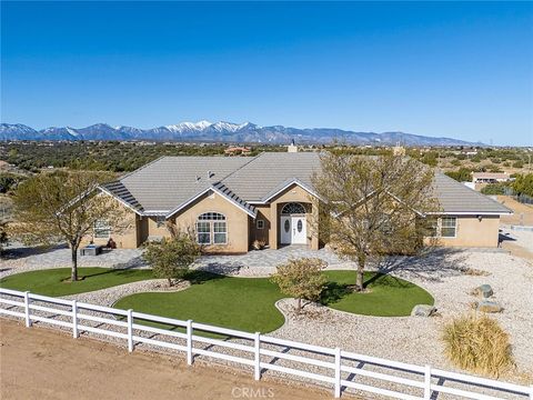 7922 Los Palmas Drive Oak Hills CA 92344