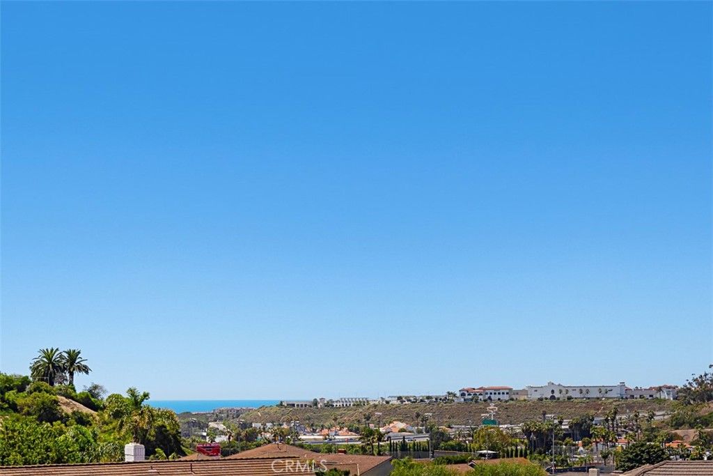 listing image 130728715717556108203