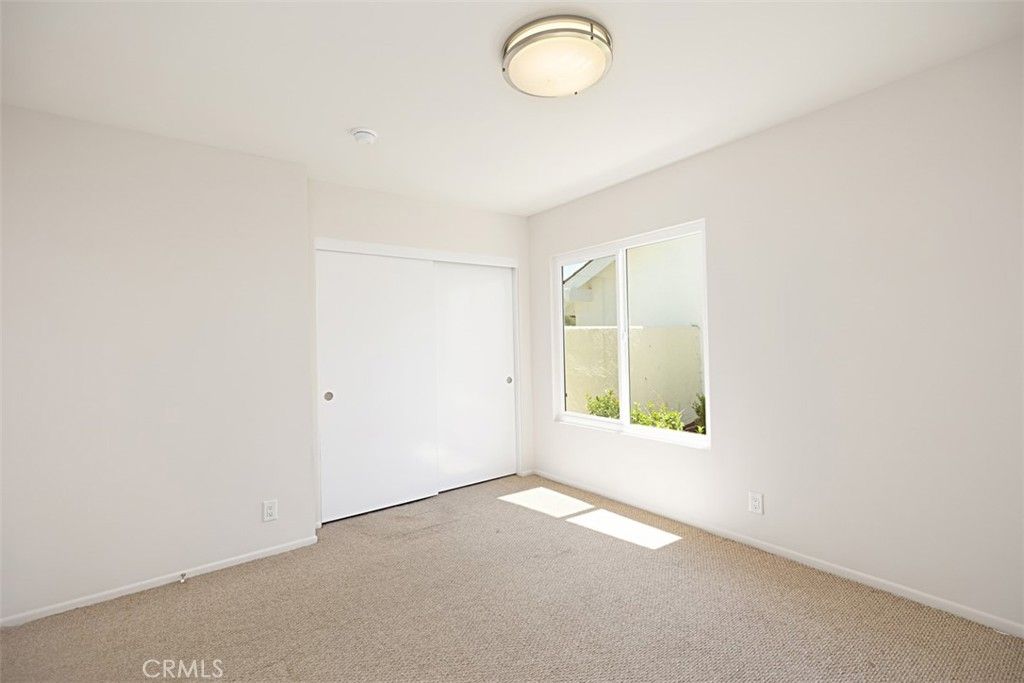 listing image 130723499458013967838
