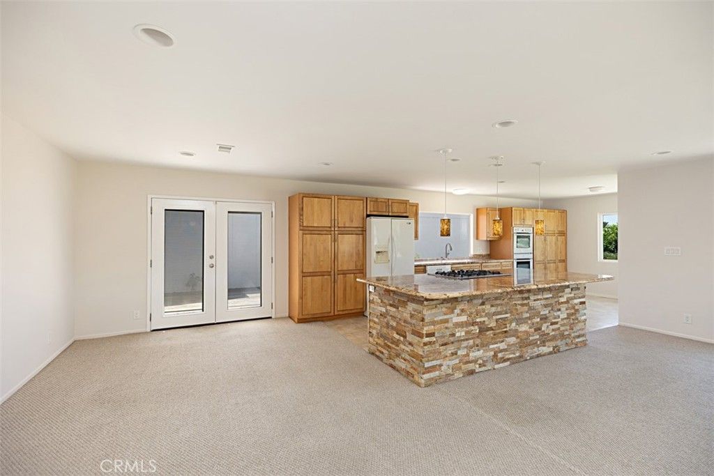 listing image 130727011468714010257