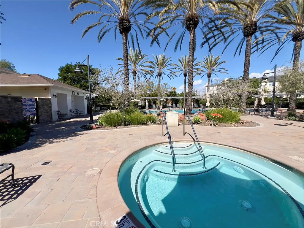 Irvine, California 92606, United States, 4 Bedrooms Bedrooms, ,4 BathroomsBathrooms,Residential,Active,80987