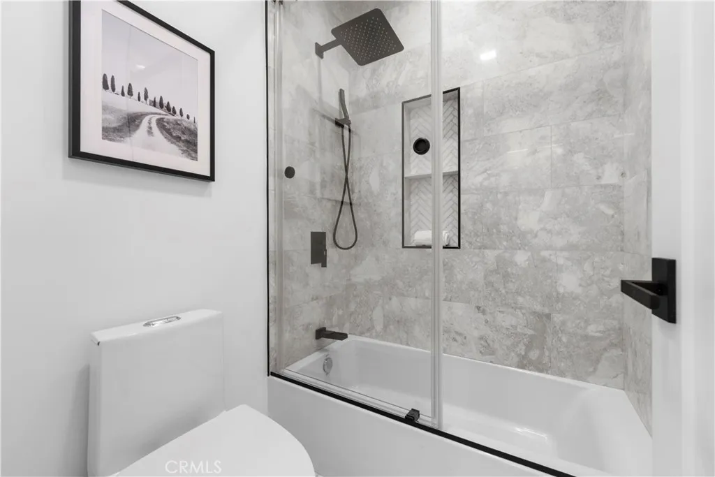 Irvine, California 92606, United States, 4 Bedrooms Bedrooms, ,4 BathroomsBathrooms,Residential,Active,80987