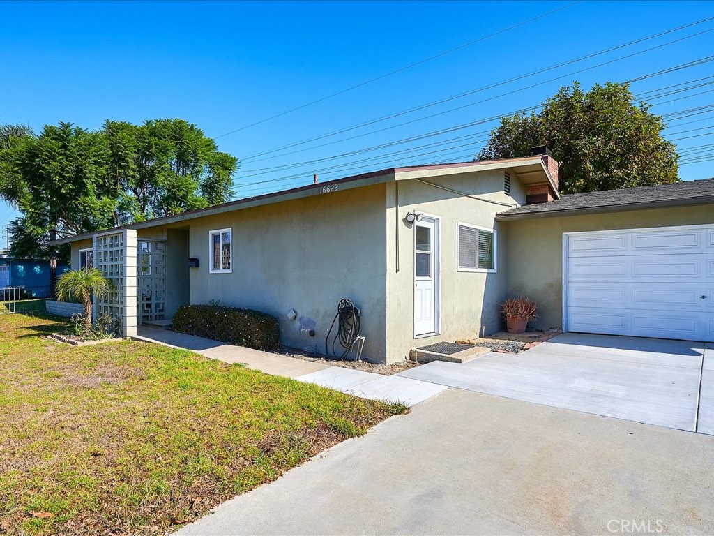16622 lucia lane