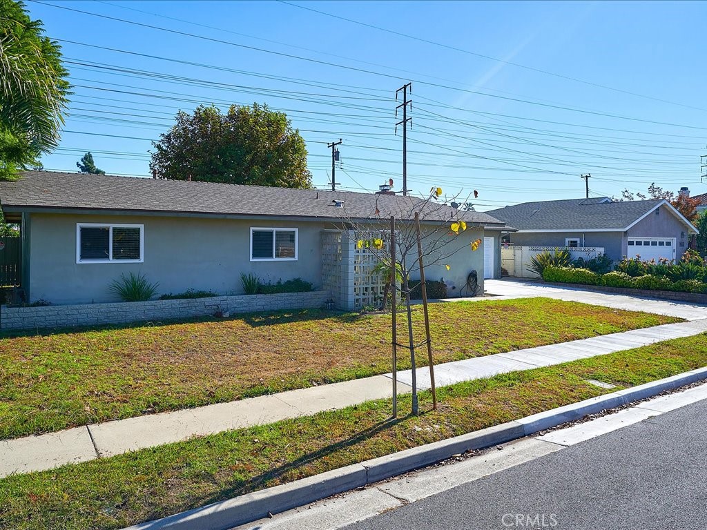 16622 lucia lane