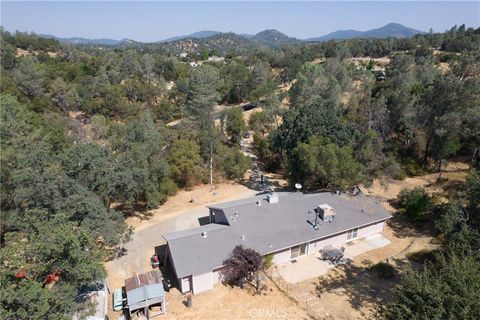 A home in North Fork