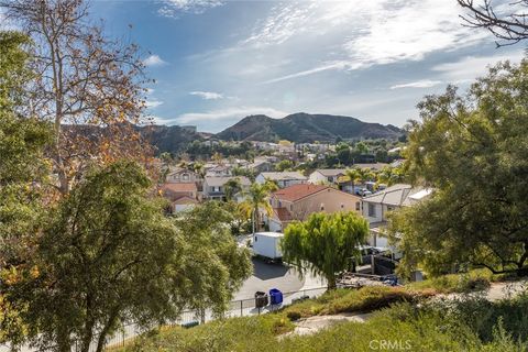 A home in Castaic