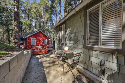 A home in Crestline