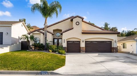 A home in Canyon Lake